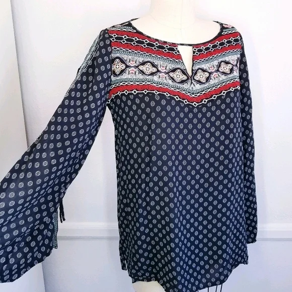 THML | Bohemian Embroidery butterfly Sleeve - Picture 2 of 10